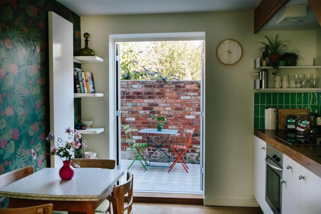 Cute 1 Bed Townhouse In Jericho Villa Oxford Exterior foto